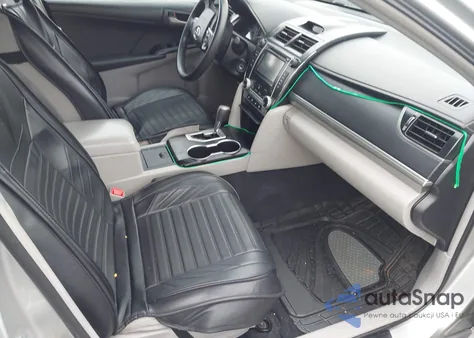 2012 Toyota Camry Le z USA, uszkodzony, nr VIN 4T1BF1FK7CU084221